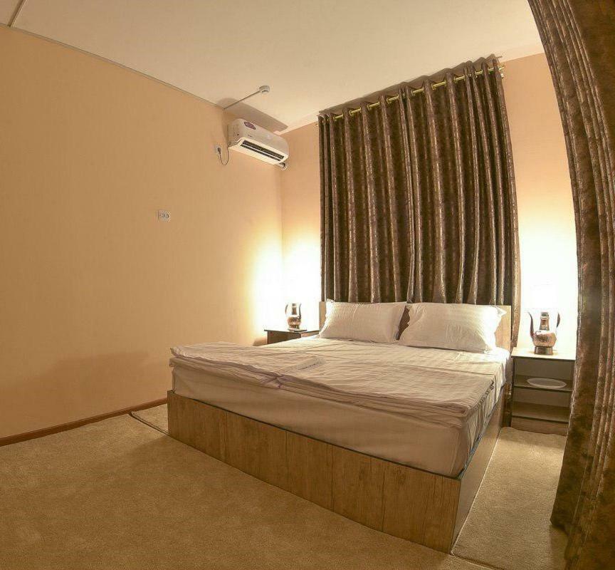 Mulberry Hotel Tachkent Extérieur photo